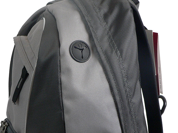 Рюкзак Onepolar W1674. Выход для наушников
